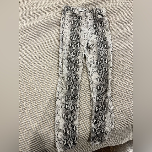 Zara Snake Print Jeans - Picture 2 of 4